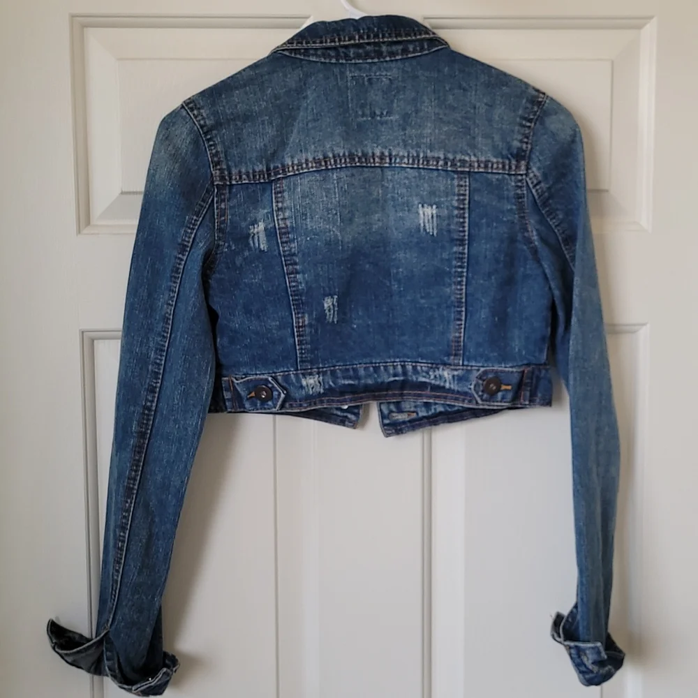 Crop top style jean jacket Size Small - Picture 4 of 6